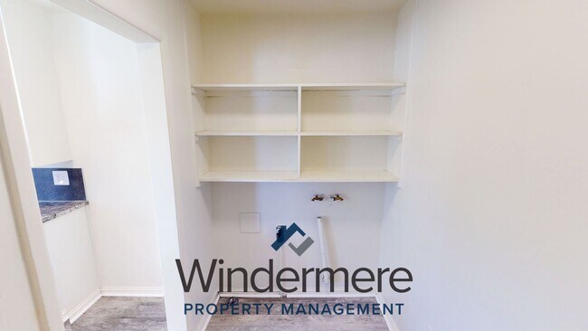 Building Photo - StJohn1018