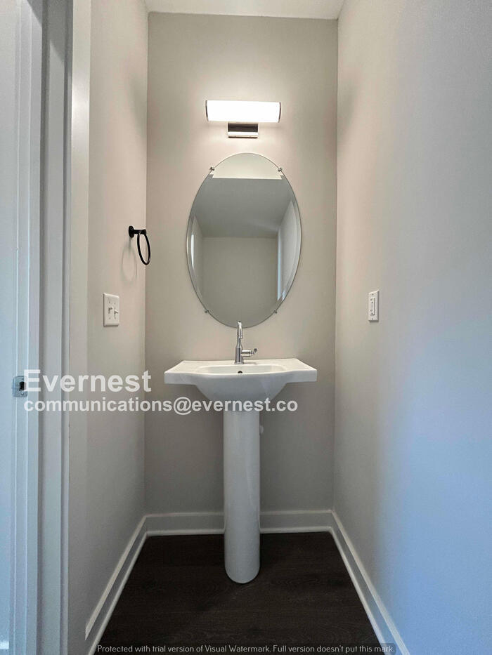 Building Photo - 108 Ethelyne Wy