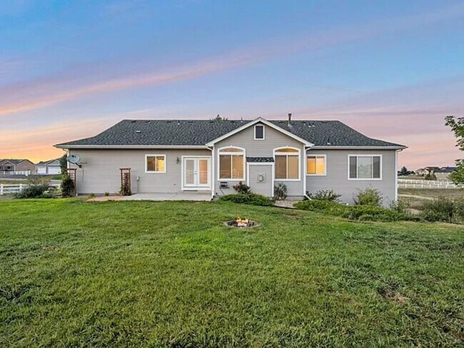 Building Photo - 2228 Red Maple Cir