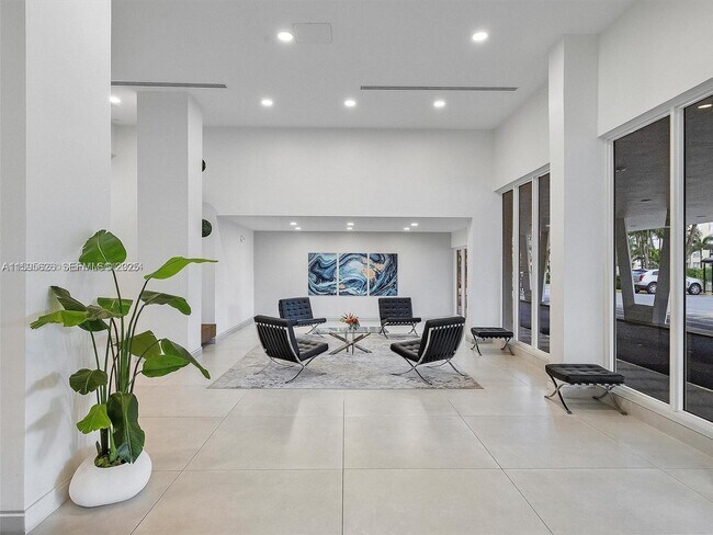 Building Photo - 230 174th St