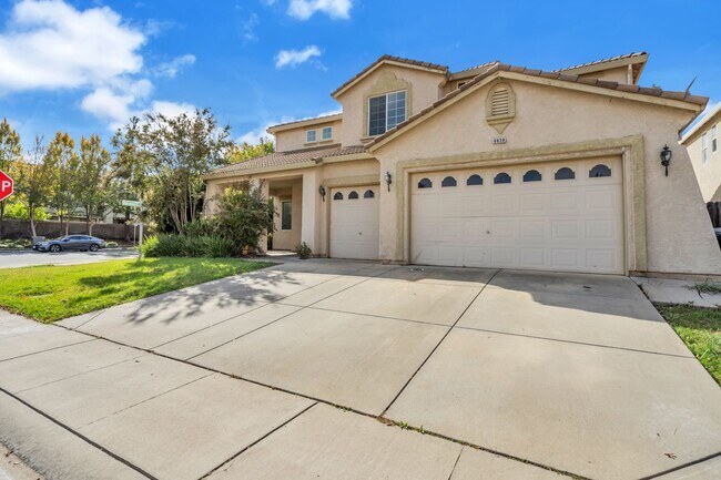 Building Photo - 9838 Brinzino Ct