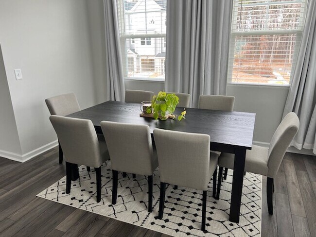Building Photo - Modern 3-Bedroom Townhome in Magnolia Trace!
