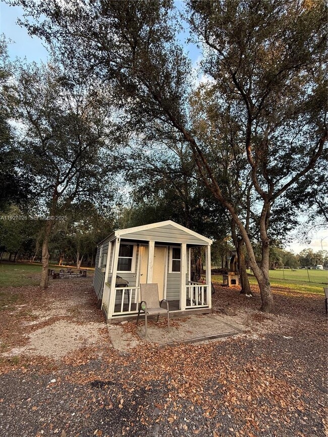 Building Photo - 455 S Coral St