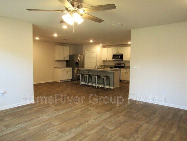 Building Photo - 2379 Kirkwood Dr