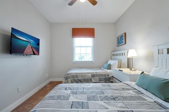 Building Photo - 297 Captiva Dr