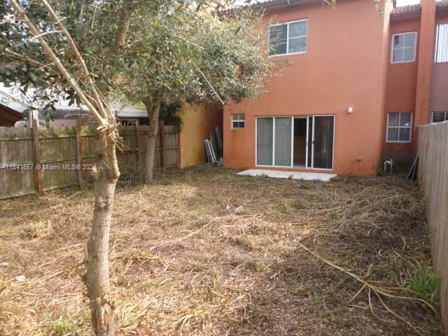 Building Photo - 650 SW 7th Terrace