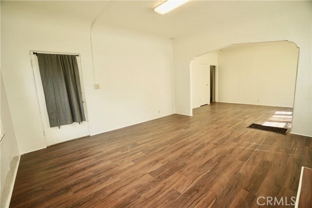 Building Photo - 1336 Elm St