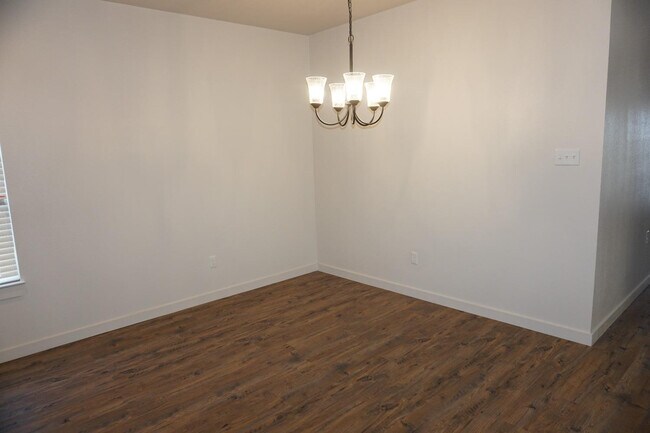 Building Photo - 2549 138th St