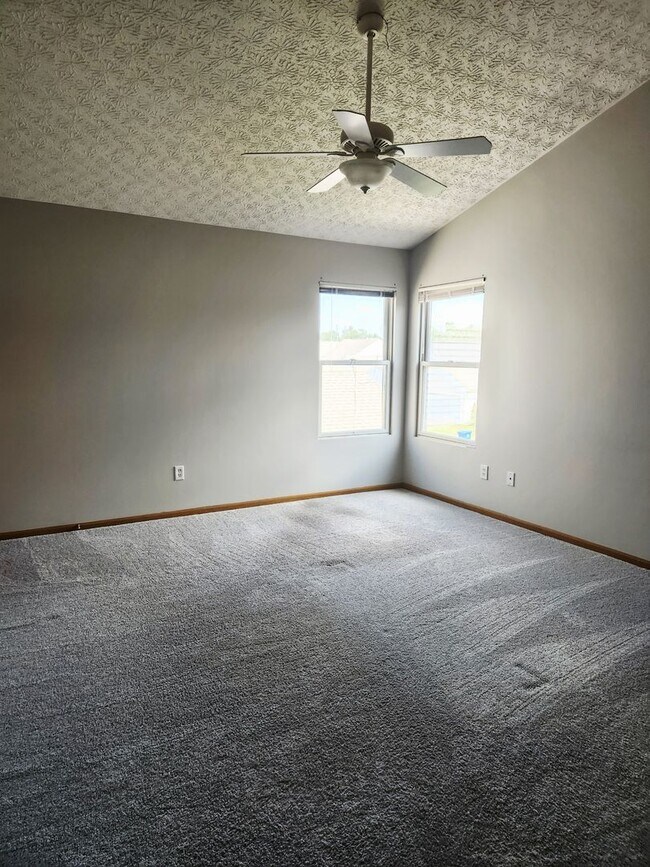 Building Photo - 8260 Carano Way