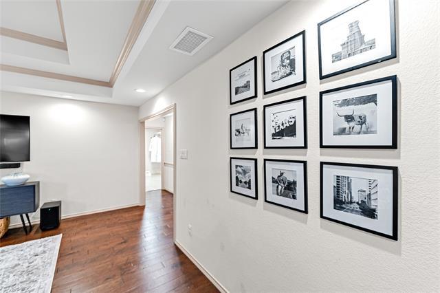 Building Photo - 5202 Heatherdale Dr