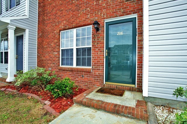 Building Photo - Close to area splash pad and parks