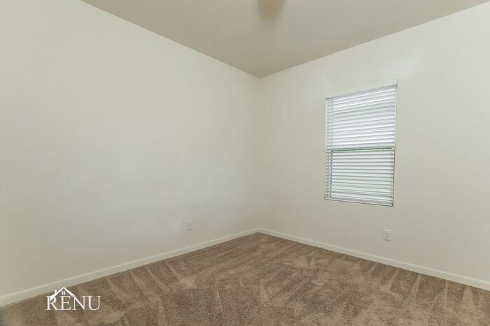 Building Photo - 5102 Dawn Break