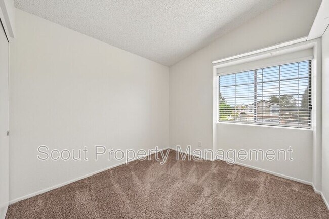 Building Photo - 27099 Rainbow Creek Dr