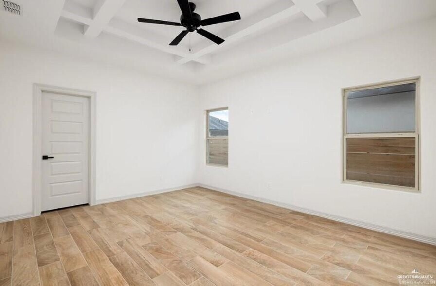 Building Photo - 2080 Eagle Landing Dr
