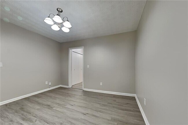 Building Photo - 3494 Sheree Trail