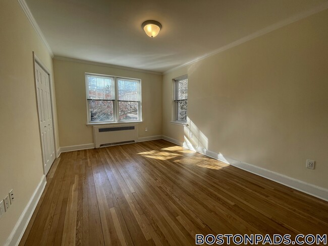 Building Photo - 71 Kilsyth Rd