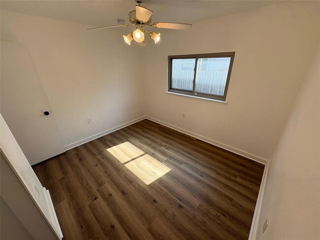 Building Photo - 8003 Bannock Ln