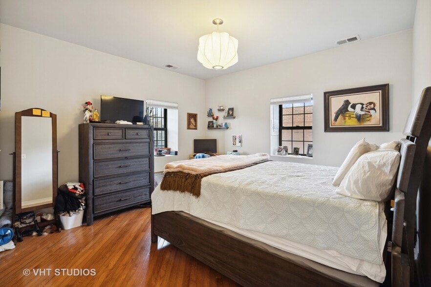 Building Photo - 1722 W Ohio St