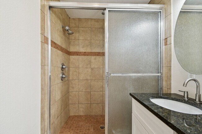 Building Photo - 345 Capri Blvd