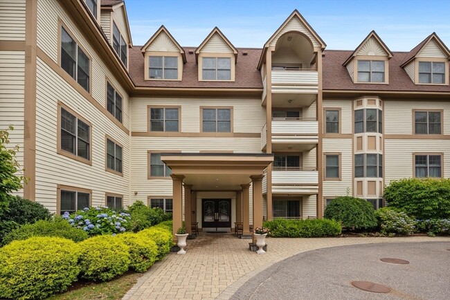 Building Photo - WResle