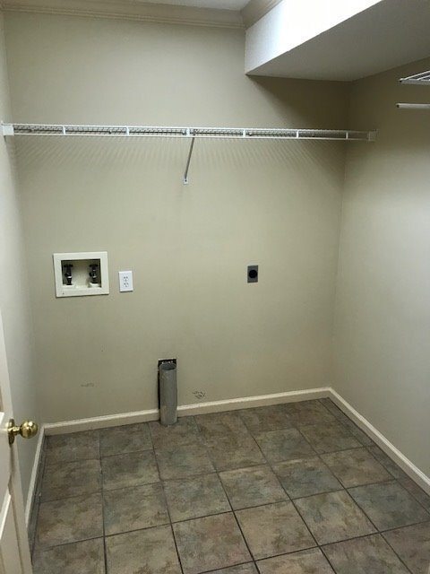 Building Photo - 426 Village Pl
