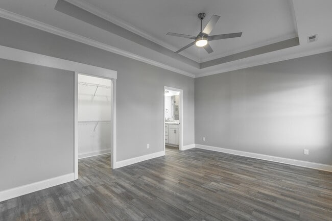 Building Photo - 5085 Oop Rd