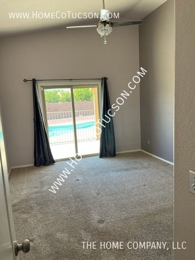 Building Photo - 9640 E Mt Baldy Way