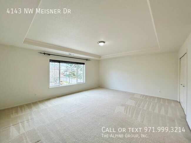 Building Photo - 4143 NW Meisner Dr