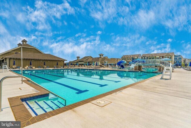 Building Photo - 3635 Stone Barn Dr