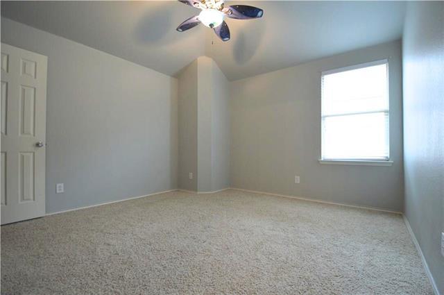 Building Photo - 1801 Willard Dr