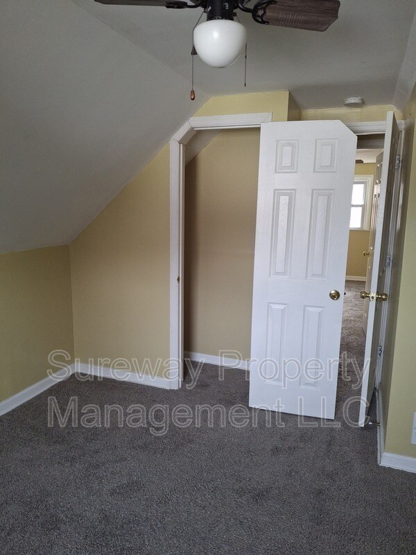 Building Photo - 953 Terrace Blvd