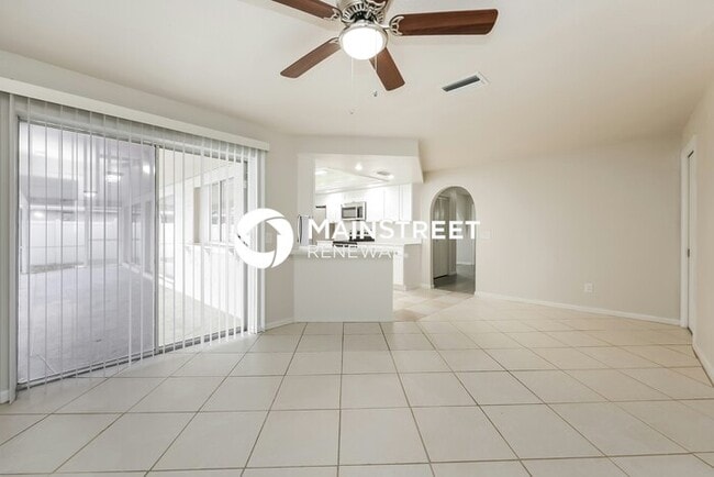 Building Photo - 3 Bedroom Pet-Friendly Home in CAPE CORAL, FL with Main Street Renewal