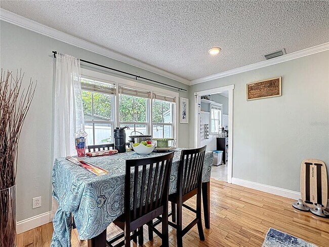 Building Photo - 204 Hermits Trail