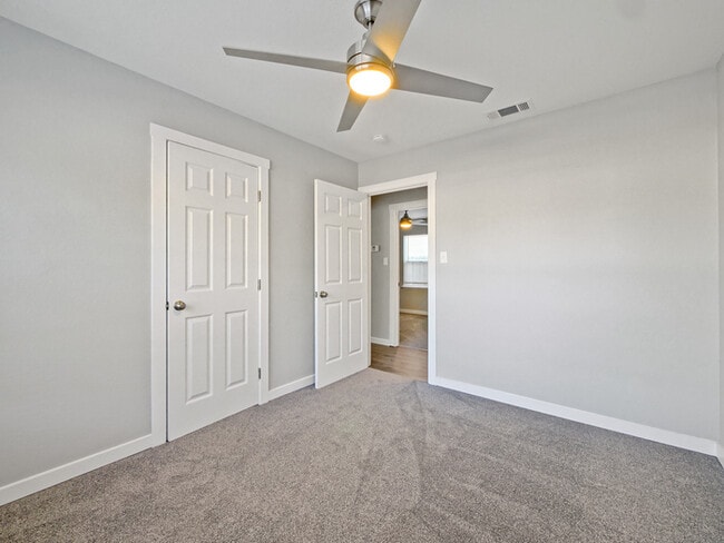 Building Photo - FOR RENT in Sacramento! 2533 Michelle Dr, ...