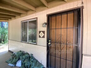 Building Photo - 2219 E Dortha Ave