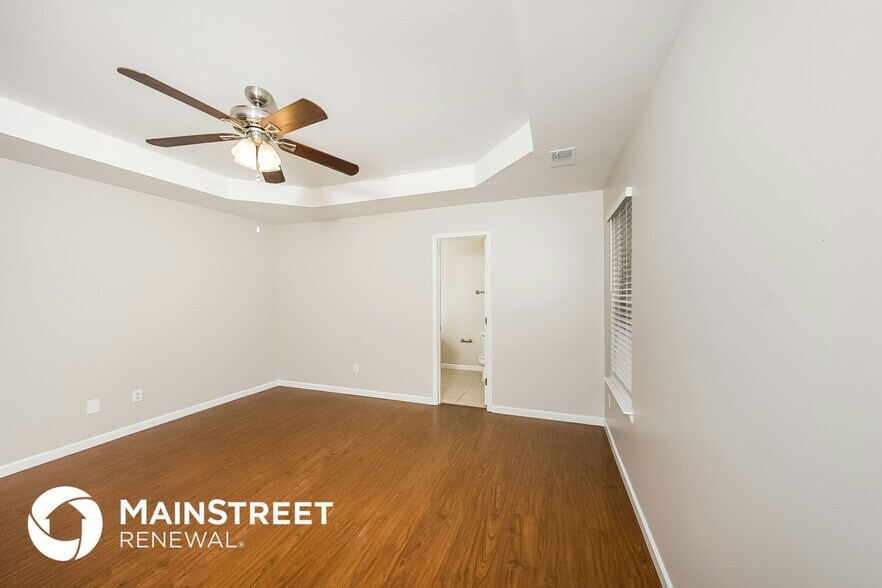 Building Photo - 485 Fox Run Cir