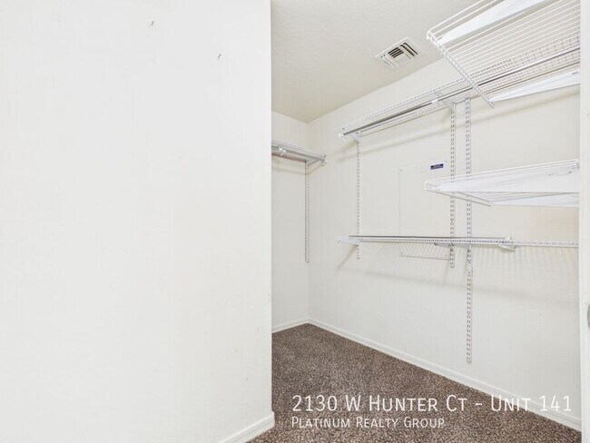 Building Photo - 2130 W Hunter Ct