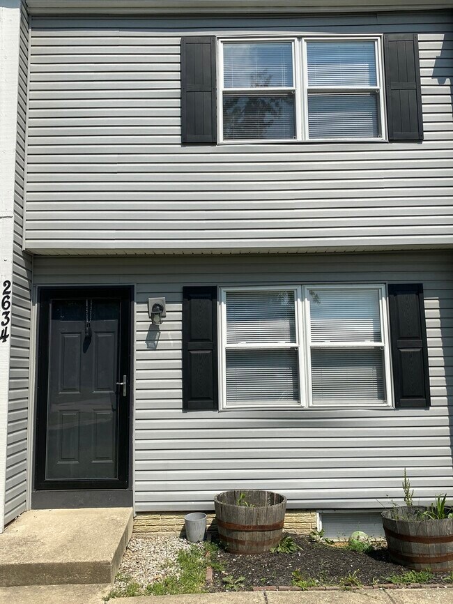 Updated 2 bed in Dublin Schools 2634 Sandbury Blvd Columbus OH 43235