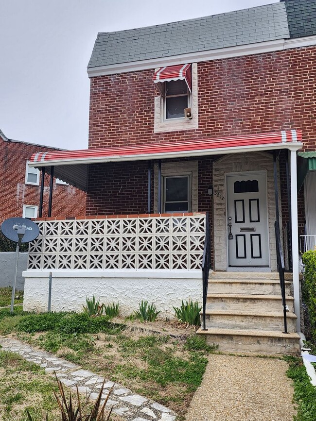 Building Photo - West Baltimore 2.5 Bedroom 1.5 Bathroom To...