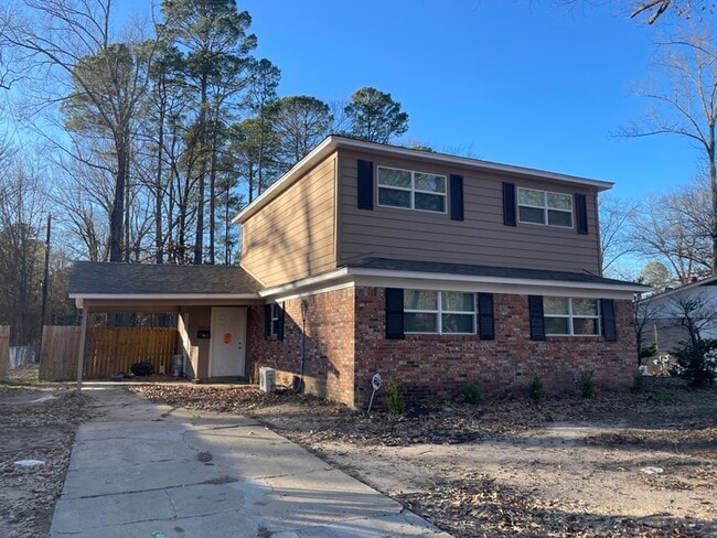 Building Photo - 8404 Shelley Dr