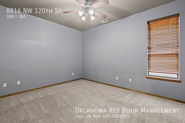 Building Photo - 8816 NW 120th St