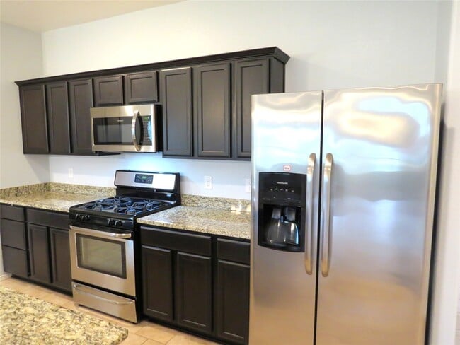 Building Photo - 9506 Paloma Creek Dr