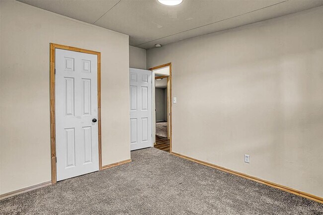 Building Photo - 20735 E County Rd 153