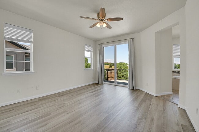 Building Photo - $3,150.00, 3 bed, 2 bath, located in Cente...