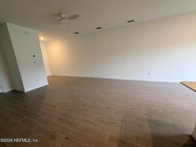Building Photo - 157 Hubbard Bnd
