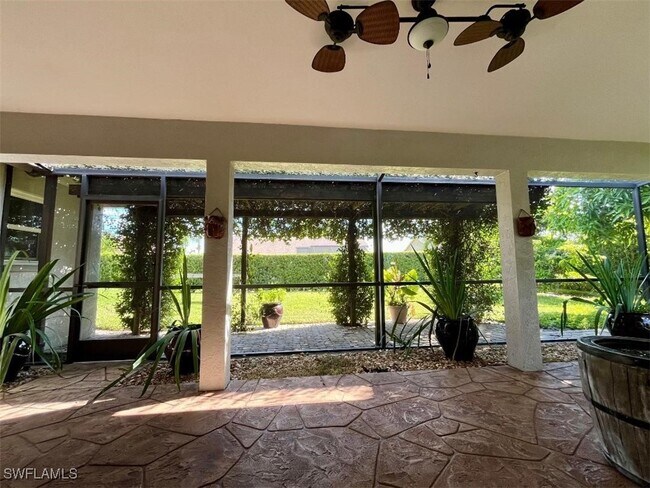 Building Photo - 10298 Boca Cir