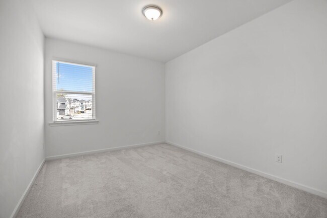 Building Photo - 2710 Turner Pines Dr