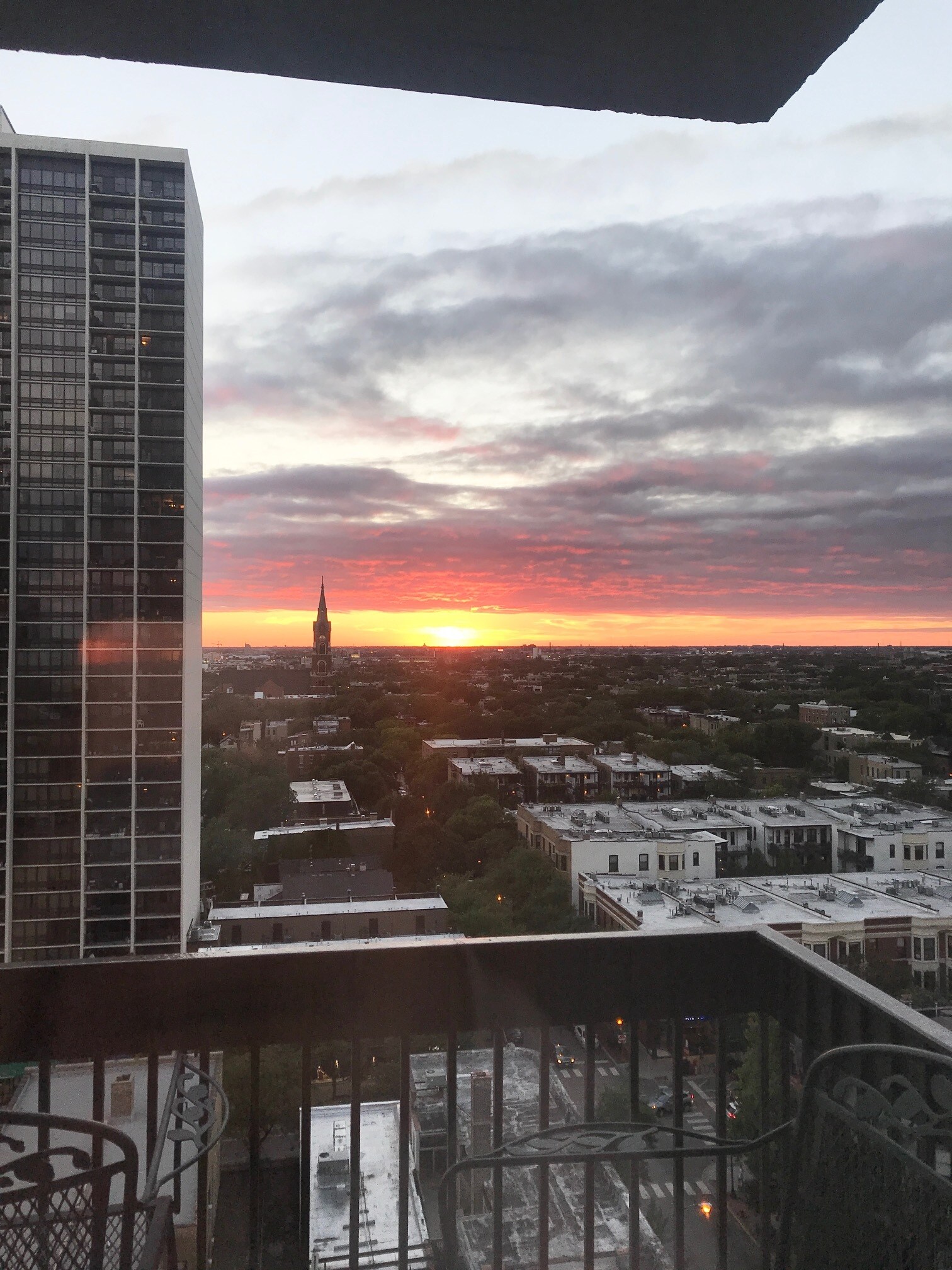View from balcony - 1660 N La Salle Dr