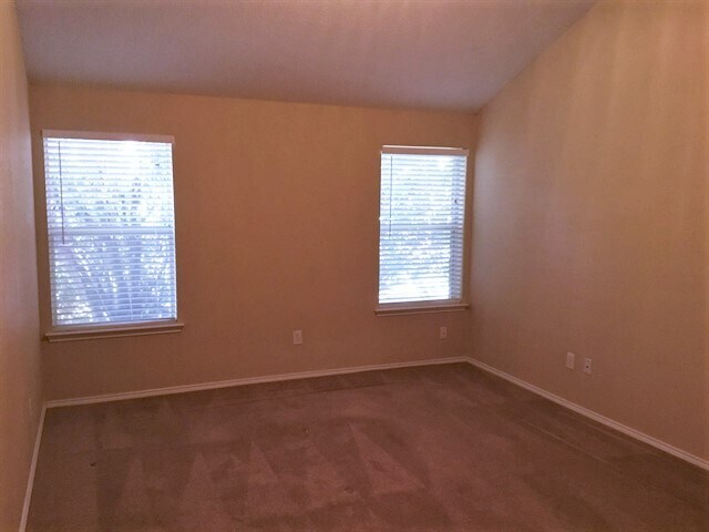Building Photo - 2609 Ensenada Ln