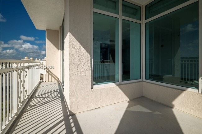 Building Photo - 350 N Federal Hwy